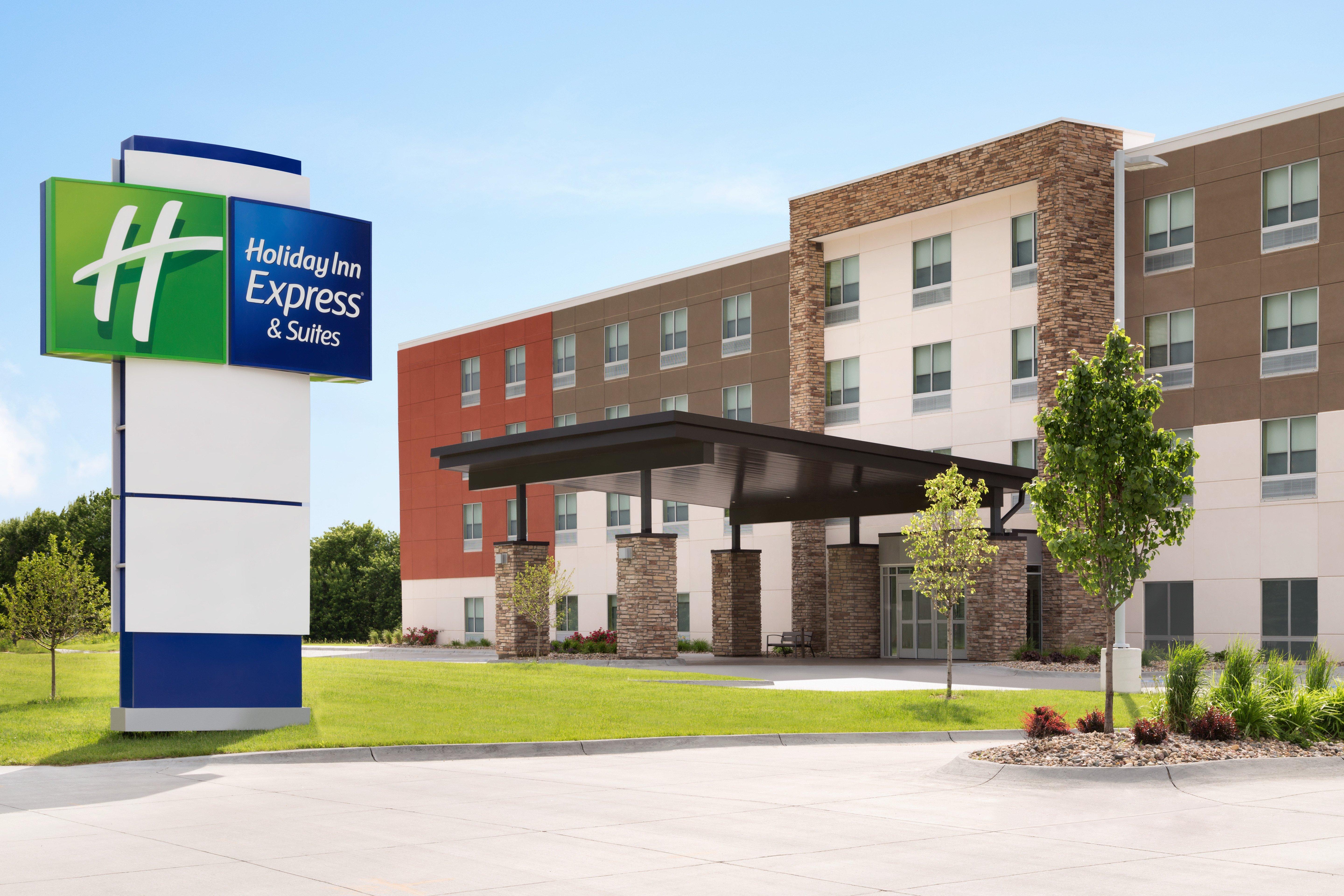 Holiday Inn Express - Canton By Ihg Exterior photo