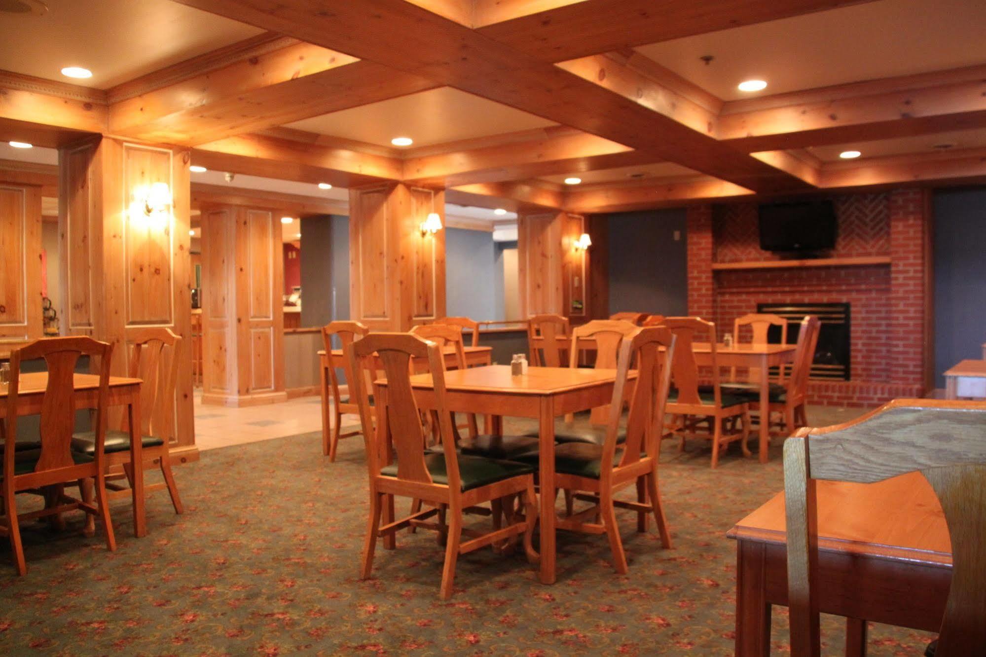 Holiday Inn Express - Canton By Ihg Exterior photo